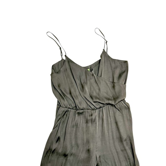 Bardot Black satin jogger Jumpsuit pockets v neck adjustable straps 10 large - Picture 5 of 10